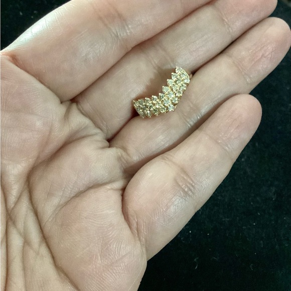 K18 V Ring with Natural Diamond 0.50 Carat - Picture 8 of 13